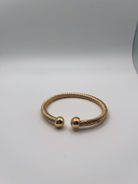 Odetta Bangle