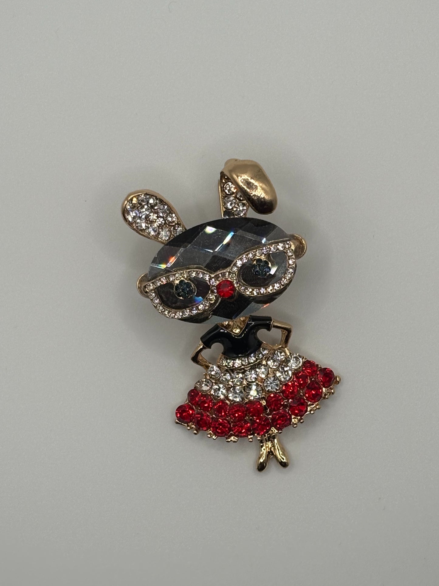 Basia Brooch